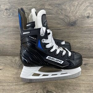 Bauer Vapor Volt Ice Hockey Skates Youth Size 12.0 Black Blue Quickness Agility